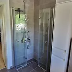 Helga アパート *